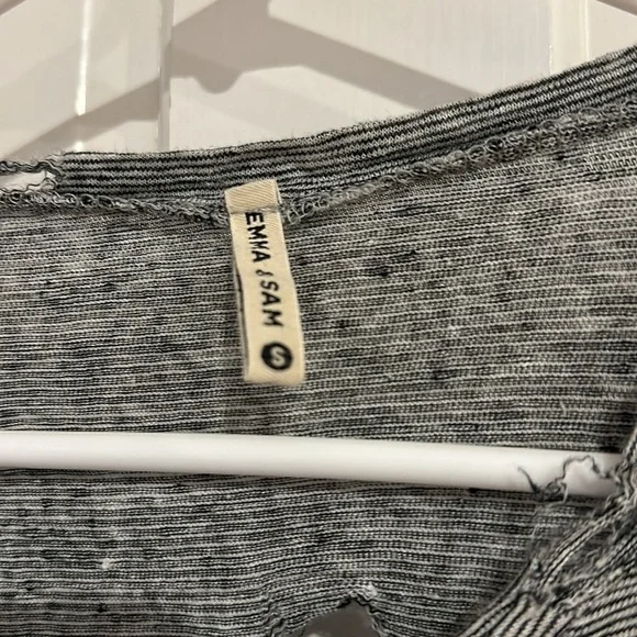 Lightly used. Emma and sam vintage t shirt size small - Picture 2 of 4